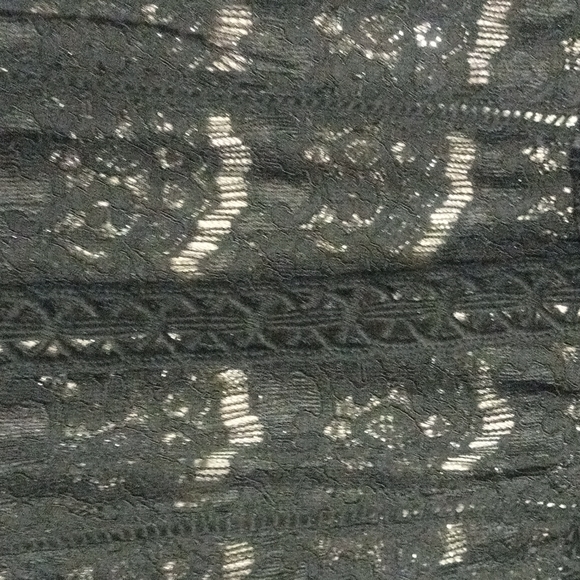 Formal dress - Picture 2 of 3